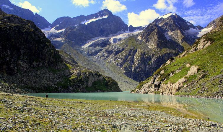 tulian-lake-img